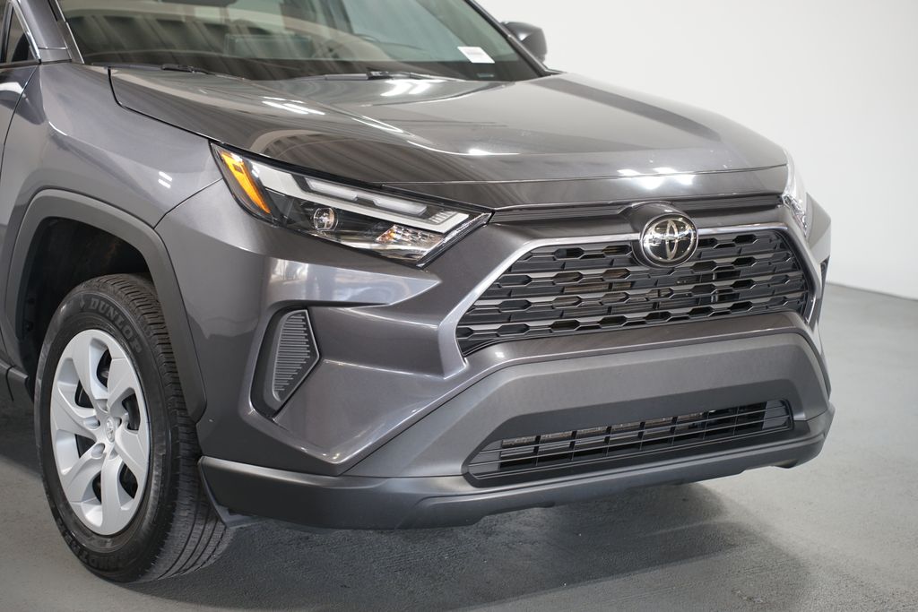 Thumbnail: 2024 Toyota RAV4 - 4