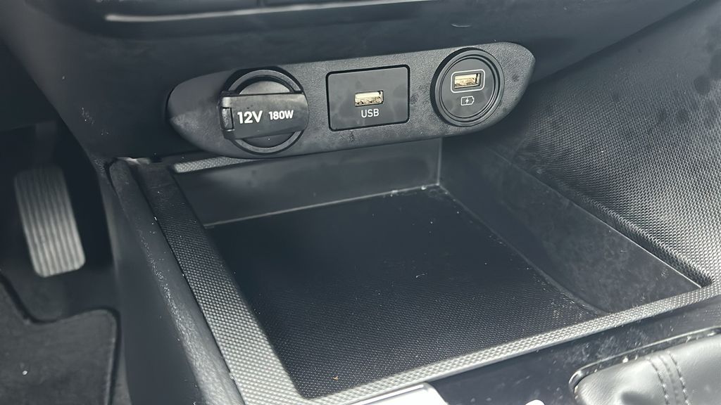 2023 Hyundai Elantra SEL Blue at Victoria Chrysler Dodge Jeep Ram