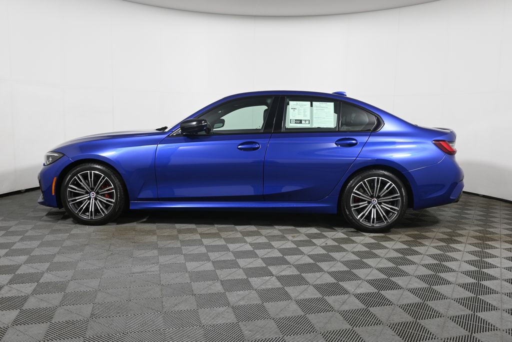 Thumbnail: 2022 BMW 3 Series - 2