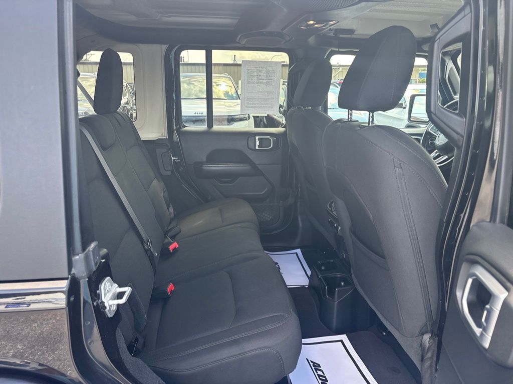 Used 2020 Jeep Wrangler SUV