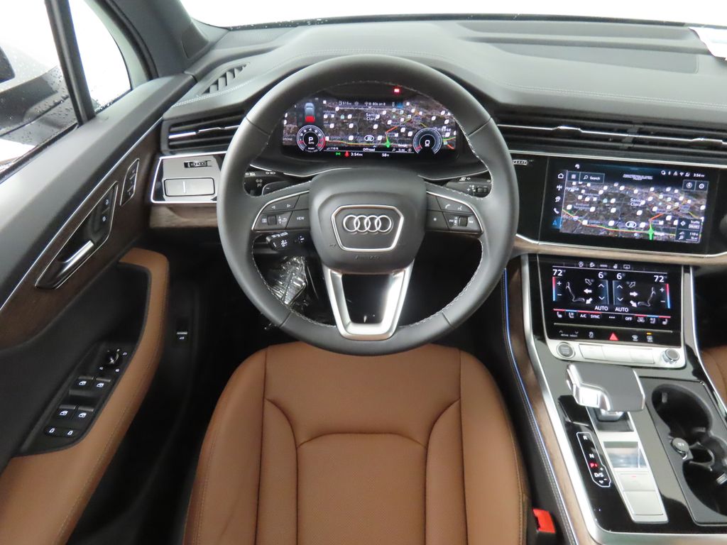 Thumbnail: 2026 Audi Q7 - 12