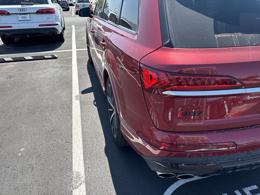 2021 Audi SQ7 Prestige 6