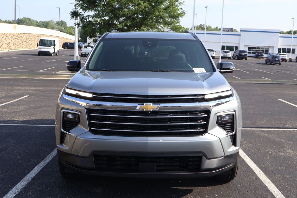 Thumbnail: 2026 Chevrolet Traverse - 2