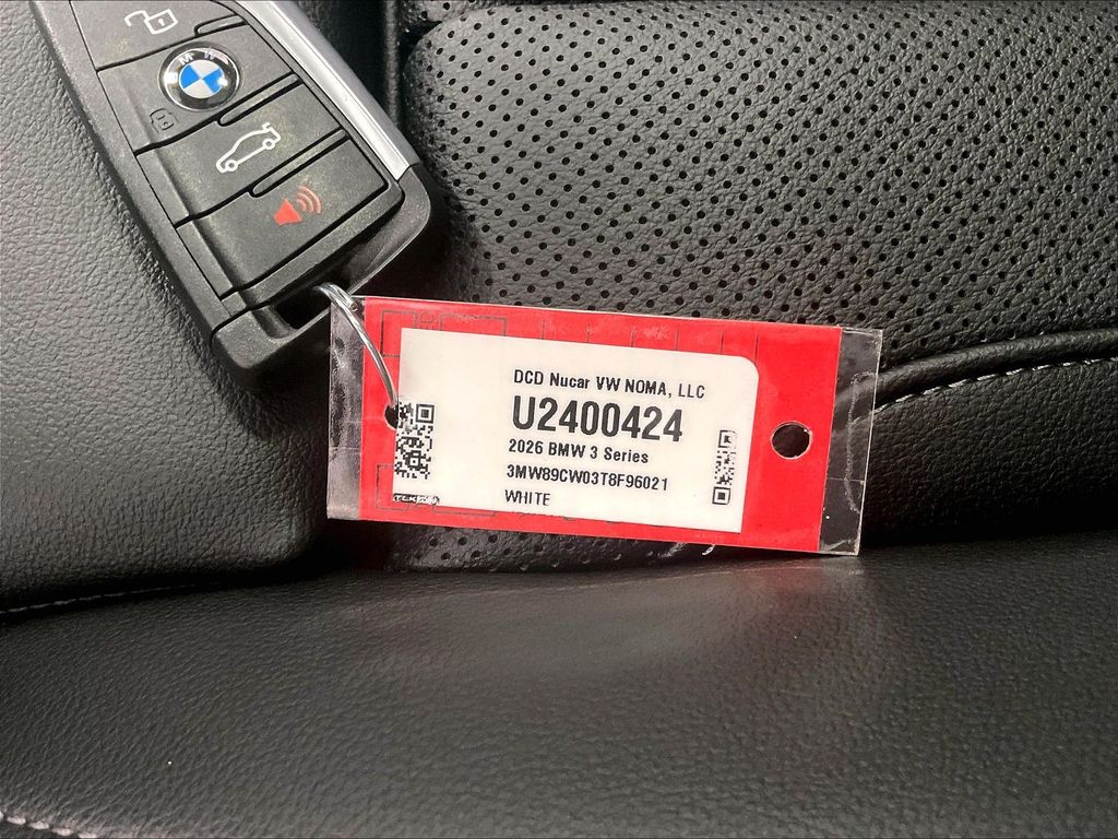 2026 BMW 3 Series — photo 31