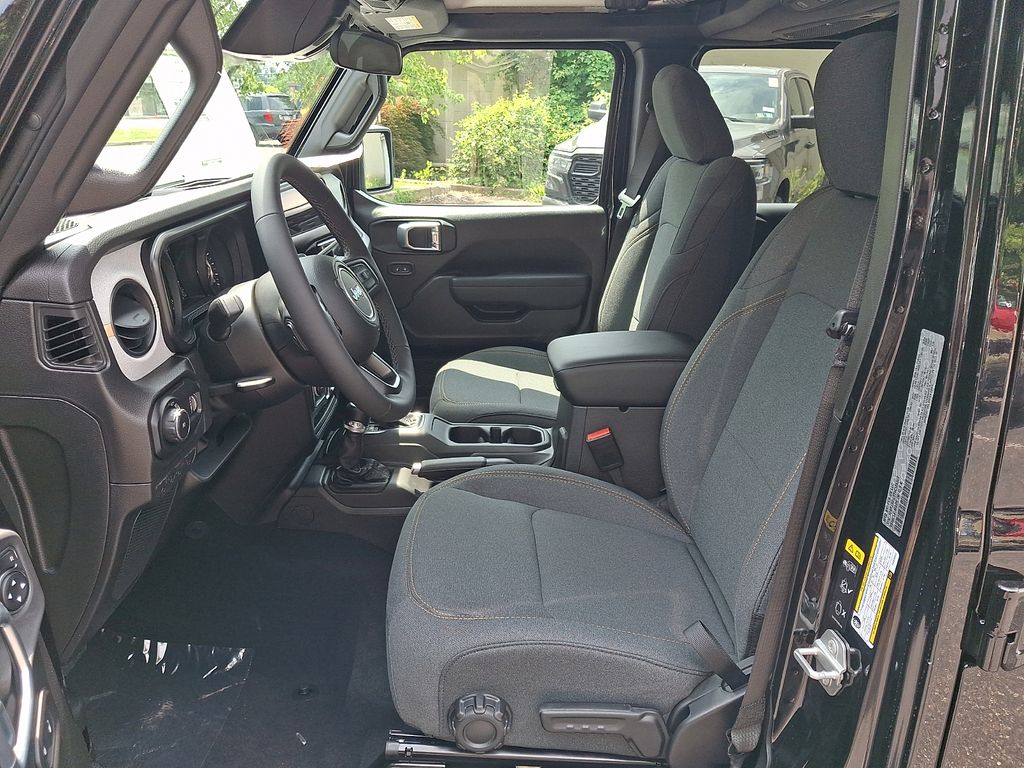 New 2026 Jeep Wrangler SUV