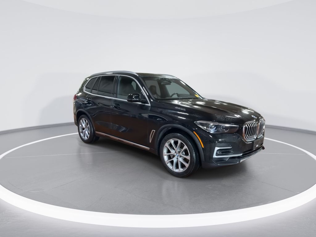 Thumbnail: 2023 BMW X5 - 2