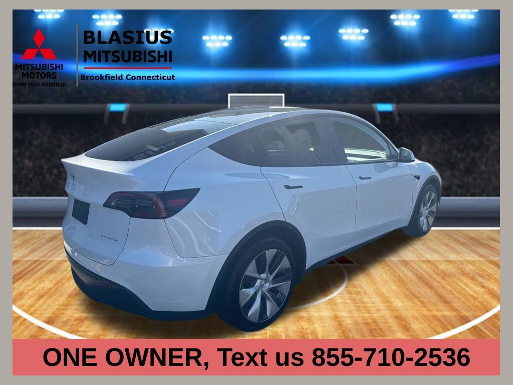 Pearl White Multi-Coat 2024 Tesla Model Y Long Range AWD SUV / Crossover All-Wheel Drive 1-Speed Automatic