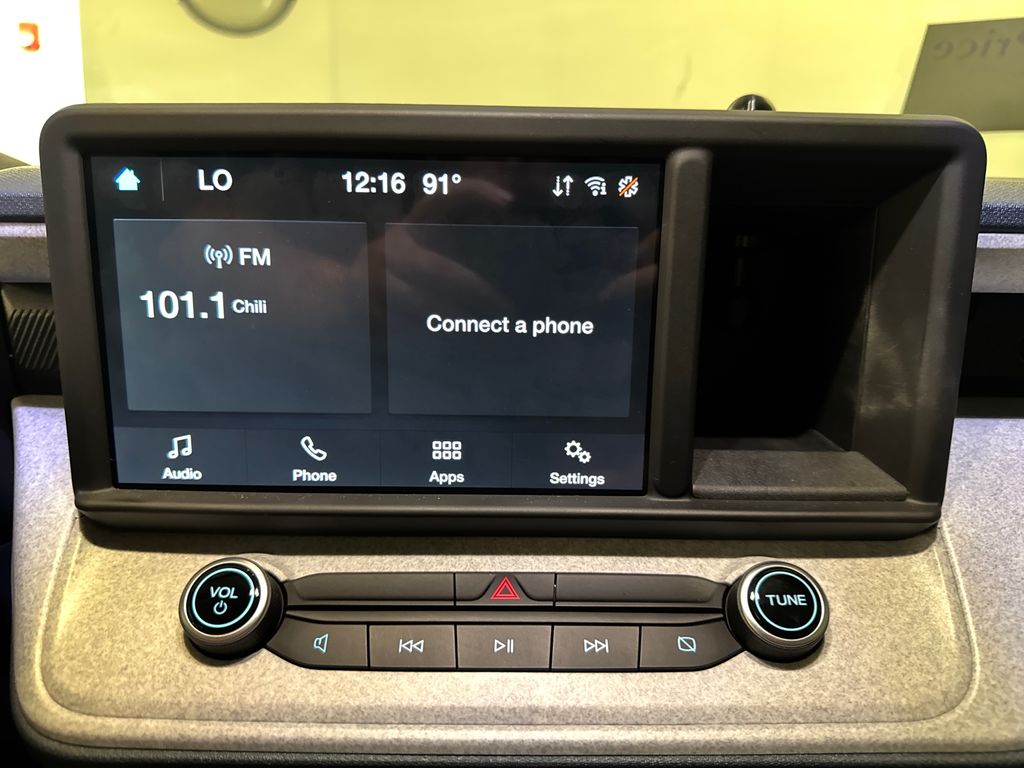 Certified Used 2023 Green Ford XLT image 25