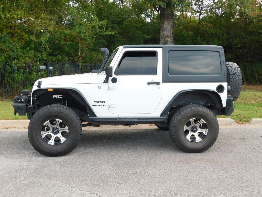Thumbnail: 2014 Jeep Wrangler - 2