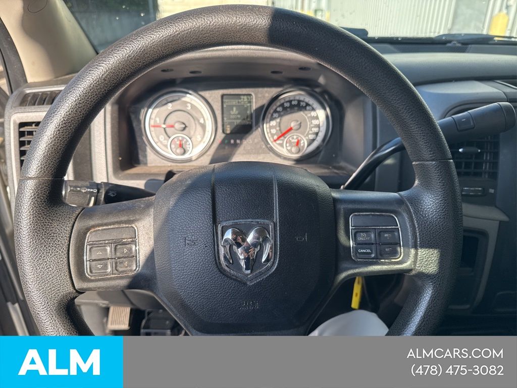Used 2016 Silver Ram Tradesman image 13