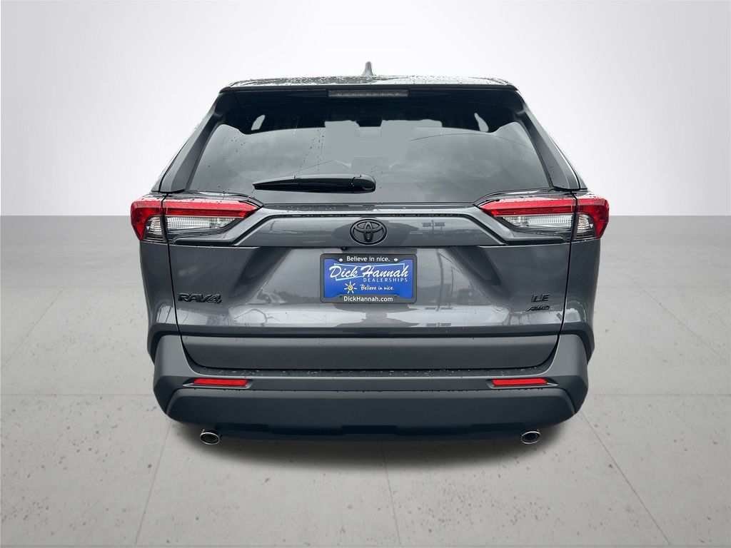 2025 Toyota RAV4 LE