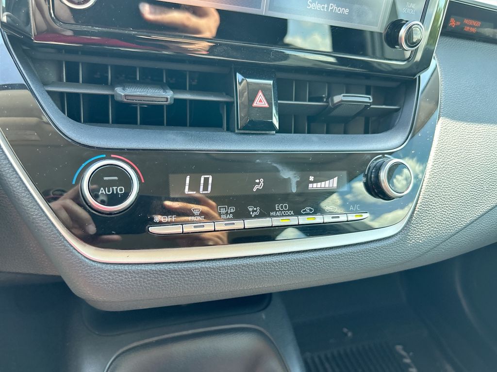 Thumbnail: 2020 Toyota Corolla - 23
