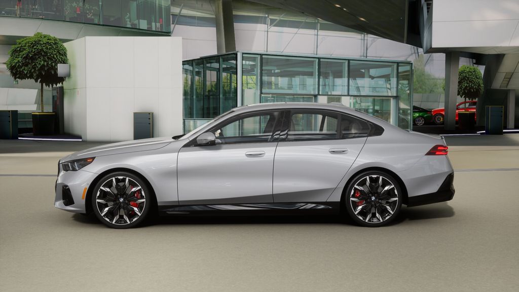 Thumbnail: 2026 BMW i5 - 4