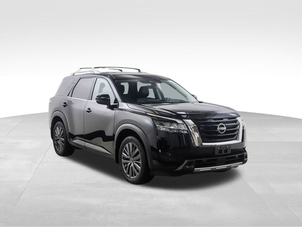 2024 Nissan Pathfinder SL 7