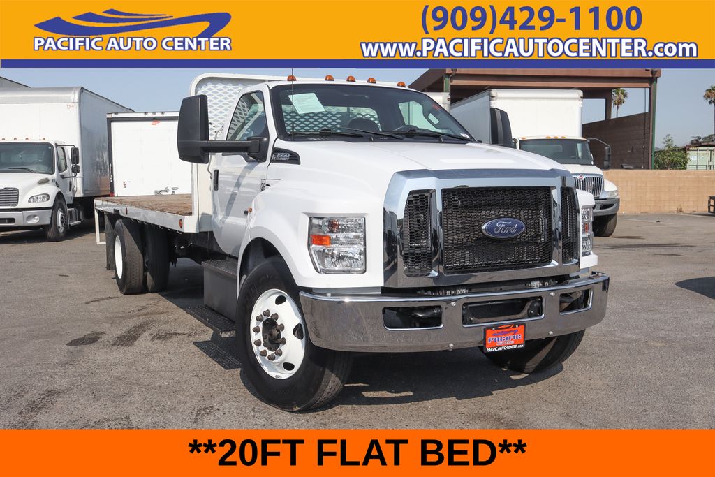 White 2023 Ford F-650 Super Duty Pickup Truck 6-Speed Automatic