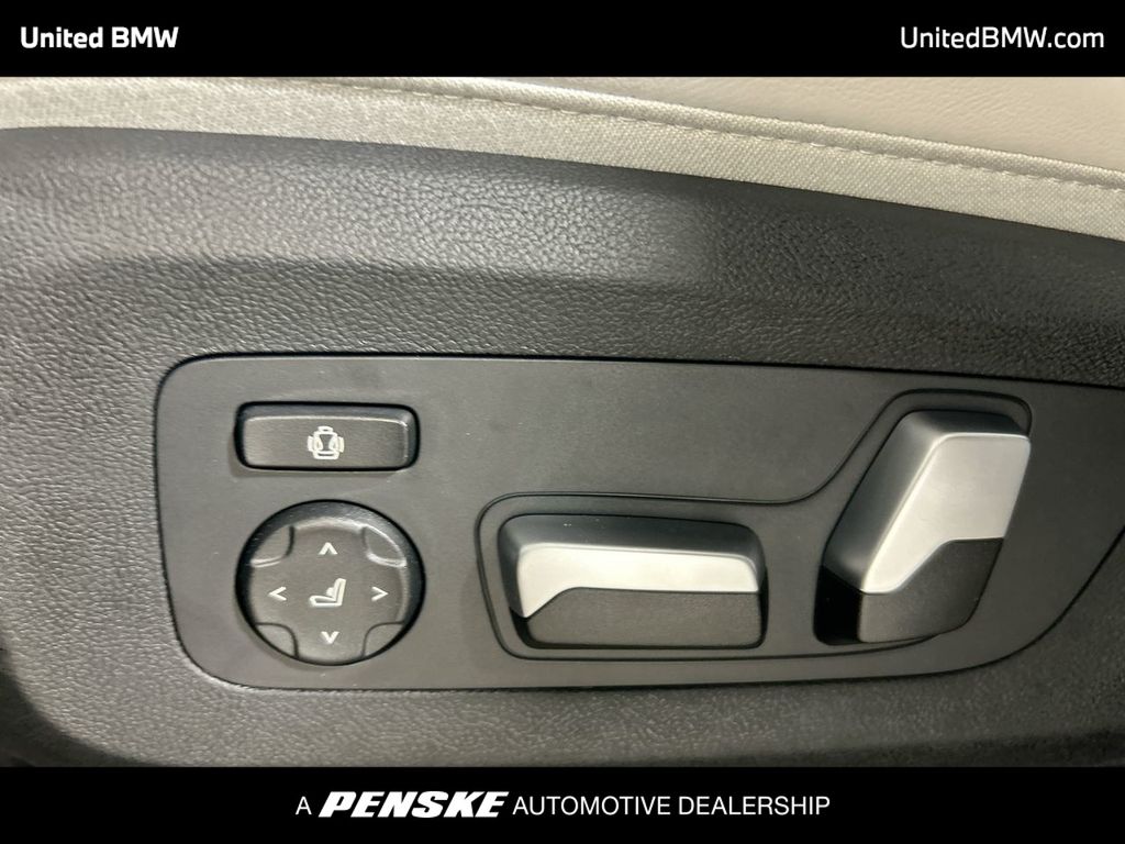 2026 BMW X5 xDrive40i 12