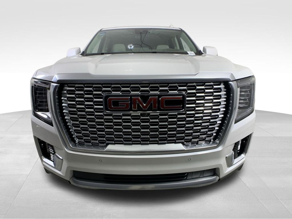 2024 GMC Yukon Denali 9