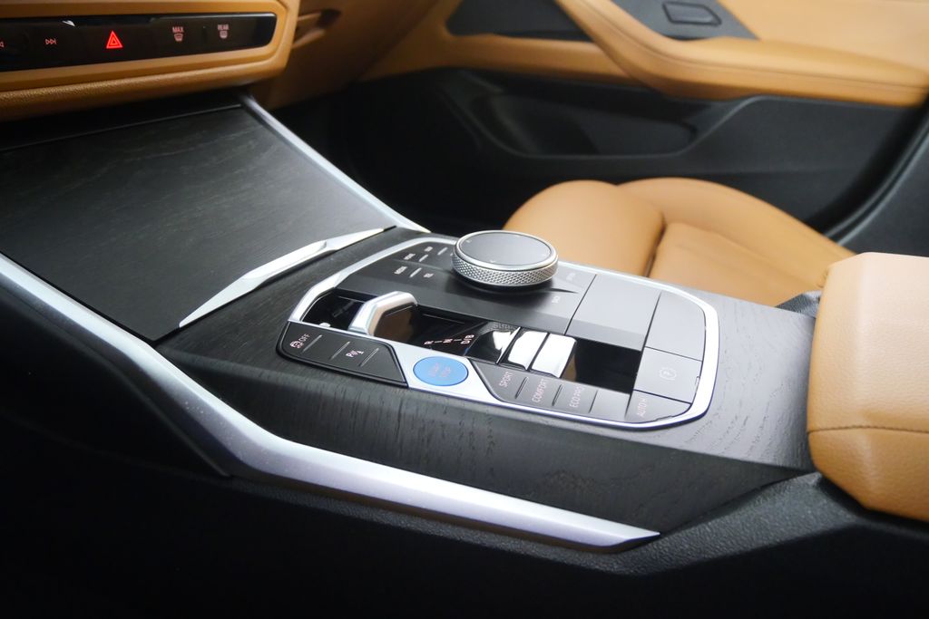 Thumbnail: 2023 BMW i4 - 24