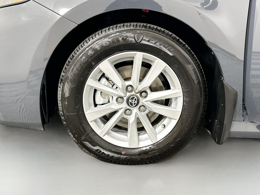 Thumbnail: 2026 Toyota Camry - 30