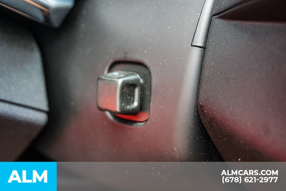 Used 2020 Red Chevrolet Stingray image 55