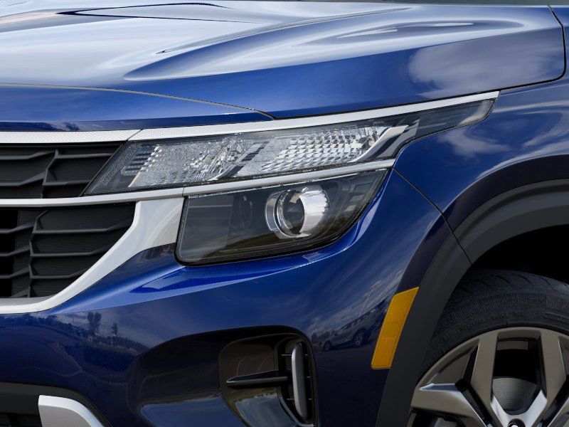new 2026 Kia Seltos car, priced at $22,451