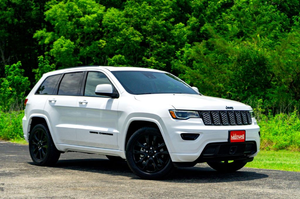 Used Car 2020 Jeep Grand Cherokee  Altitude For Sale Under $25,000 In Taylor, Texas