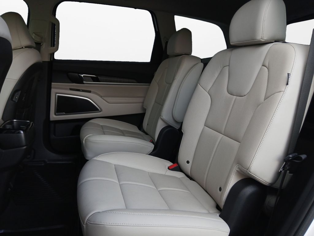 Used Car 2023 Kia Telluride  Ex For Sale Under $35,000 In Austin, Texas