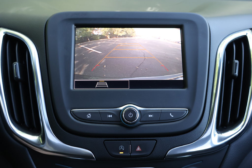 Thumbnail: 2022 Chevrolet Equinox - 18