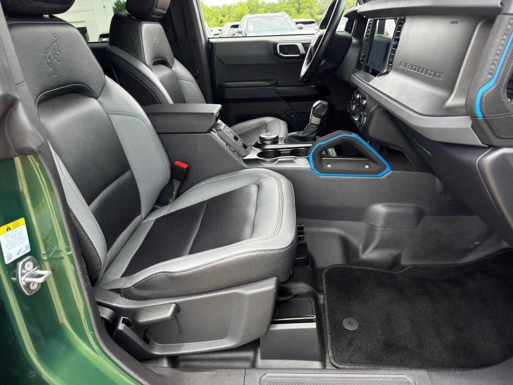 2024 Ford Bronco Black Diamond Green at Legacy Ford