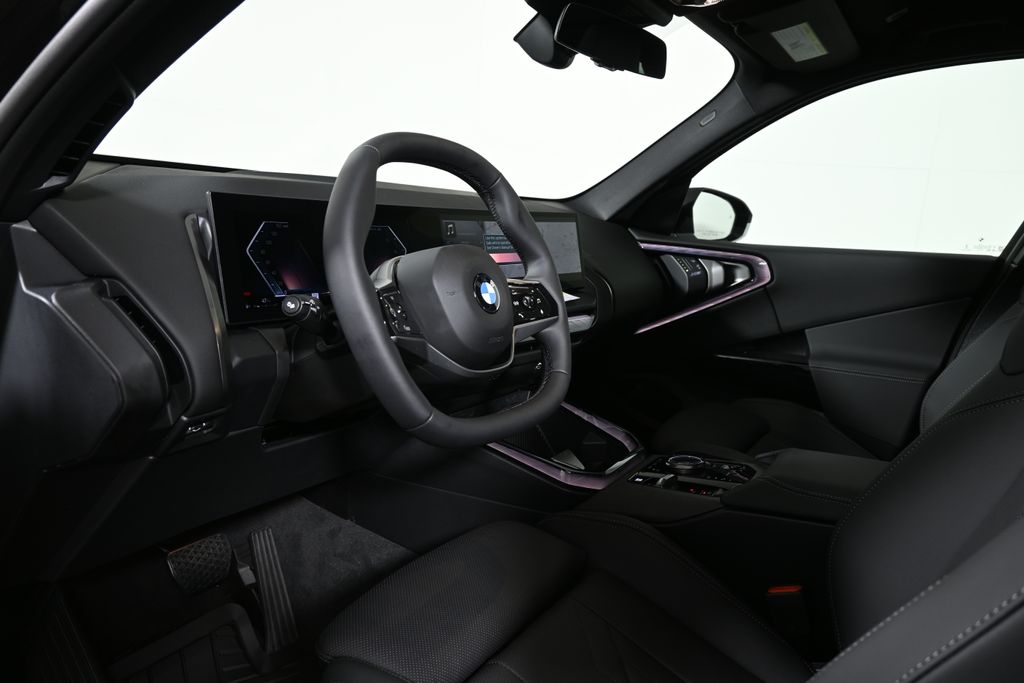 Thumbnail: 2026 BMW X3 - 15