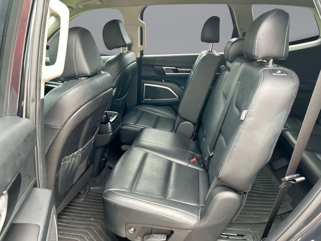 Thumbnail: 2024 Kia Telluride - 30