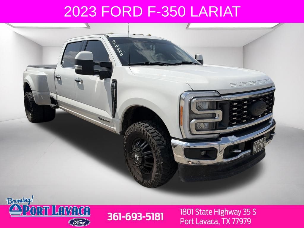  2023 Ford F-350 Super Duty Lariat Crew Cab LB DRW 4WD   