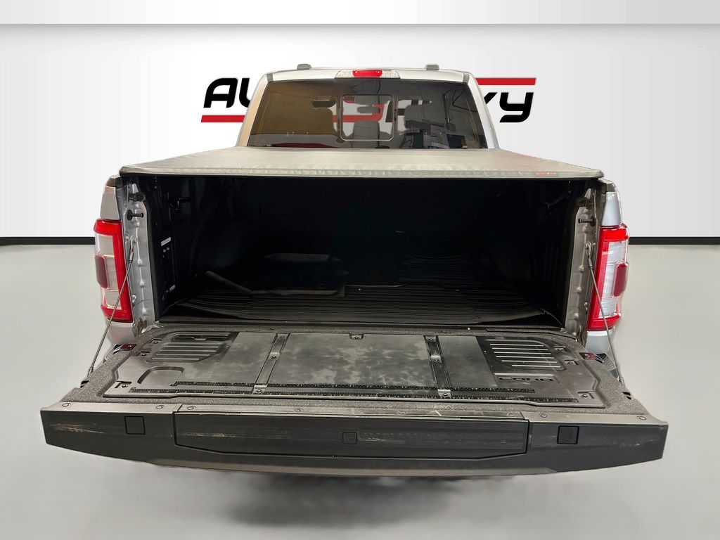 Used 2023 Silver Metallic Ford Lariat image 27