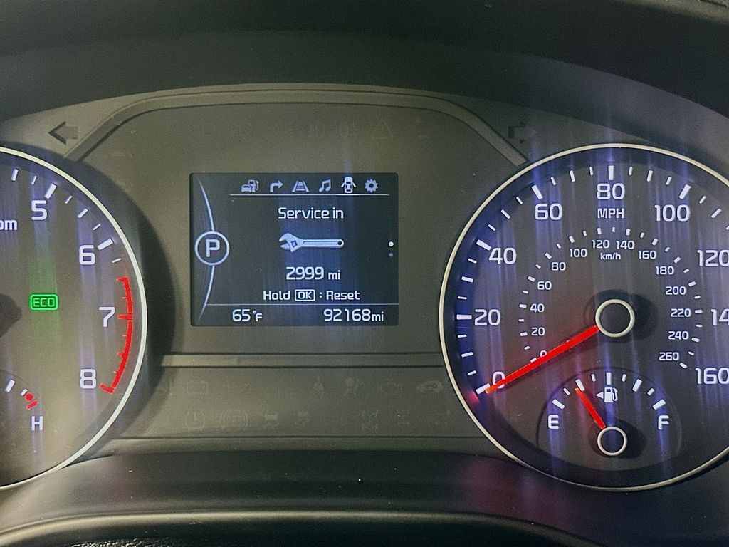 Thumbnail: 2017 Kia Sportage - 12