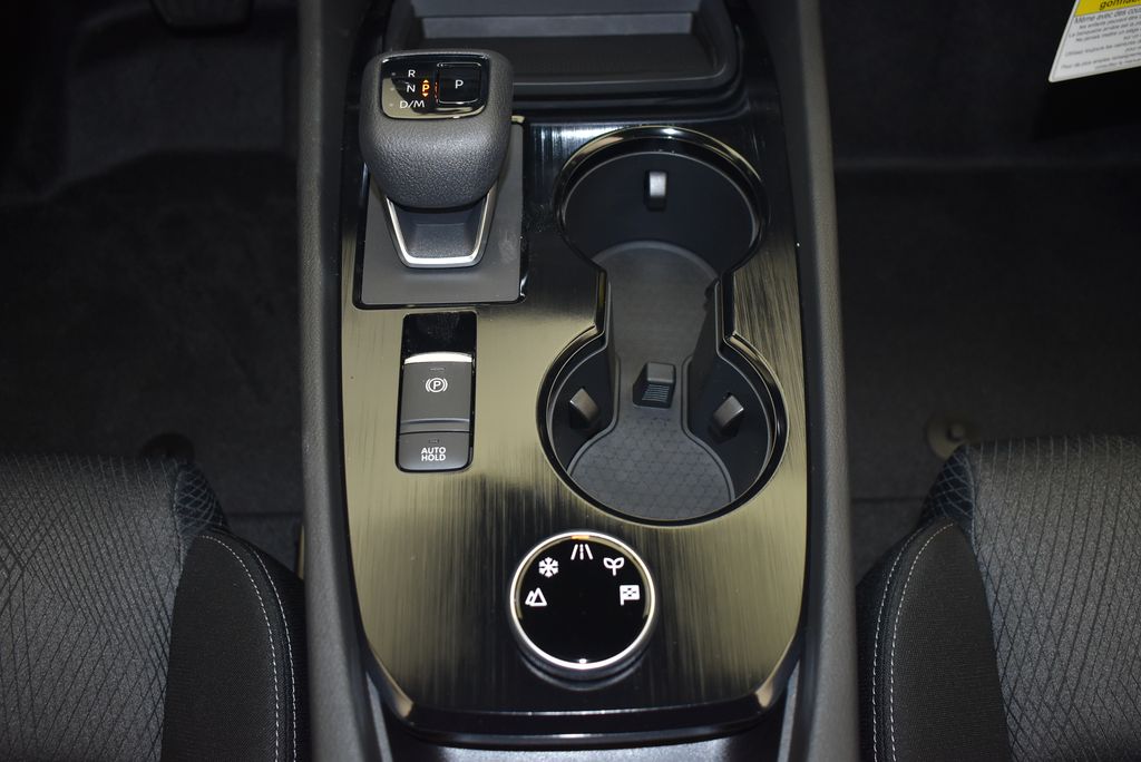 Thumbnail: 2025 Nissan Rogue - 27