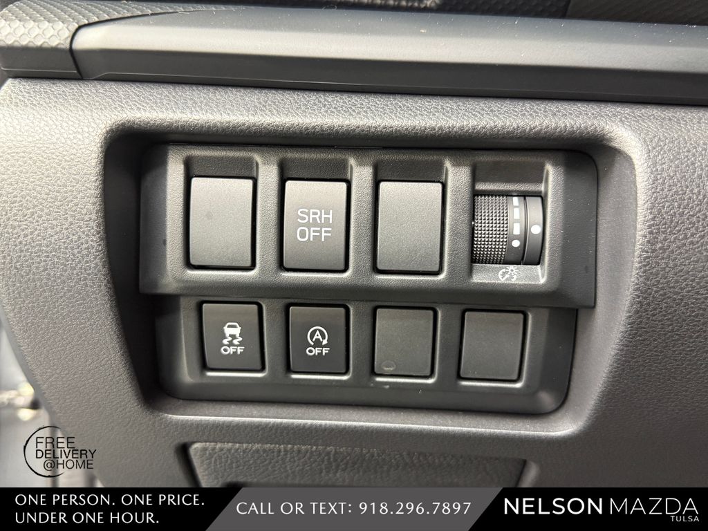 Used 2024 Gray Subaru Base image 22