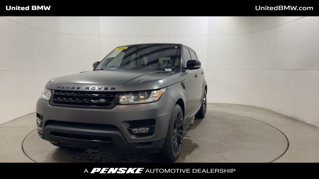 Thumbnail: 2016 Land Rover Range Rover Sport - 3