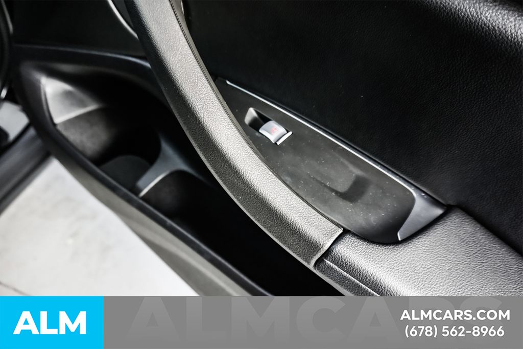 Used 2025 Black BMW xDrive30i image 46