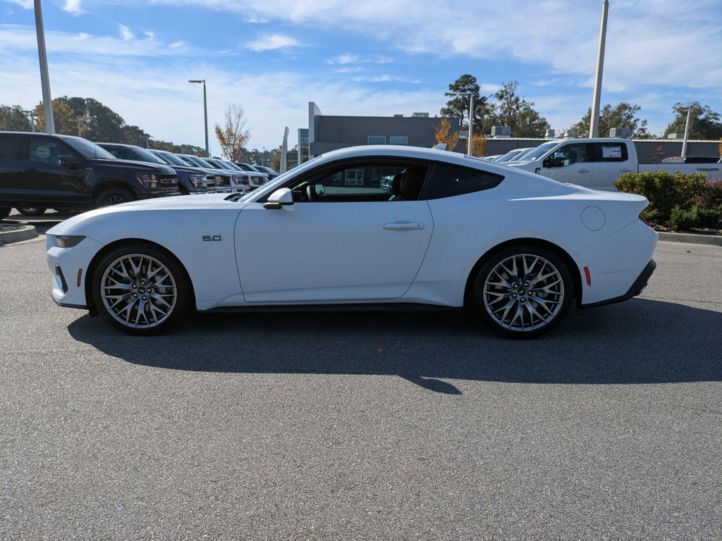 2025 Ford Mustang GT Premium Fastback