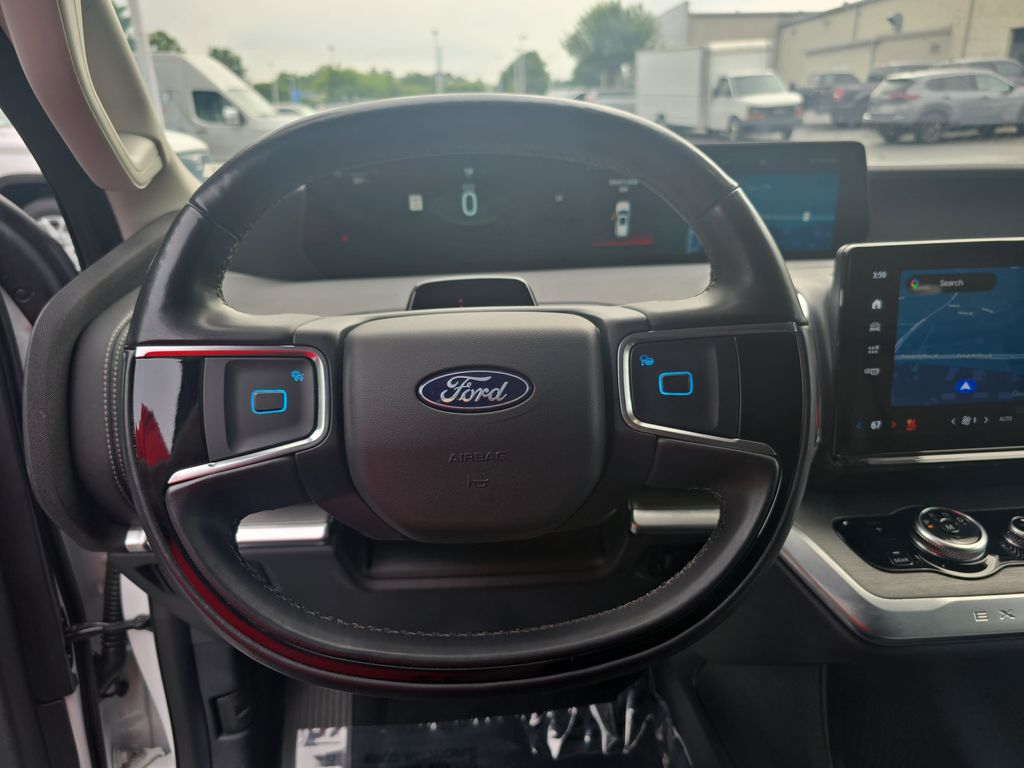 Used 2025 Ford Expedition Max SUV