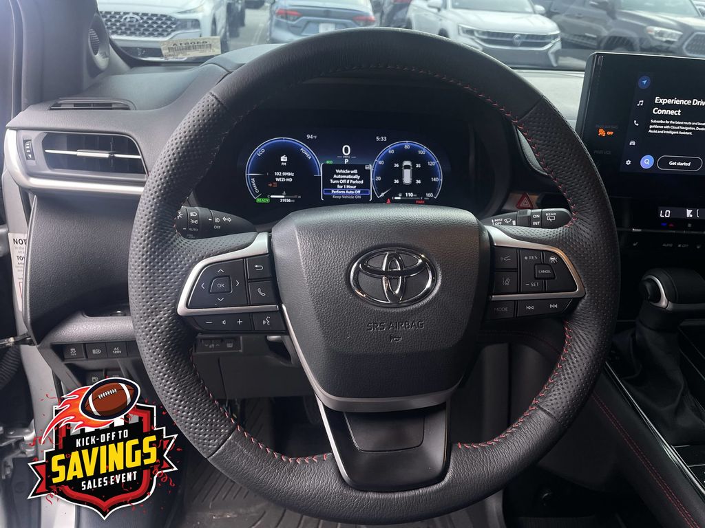 Used 2025 Toyota Sienna Van