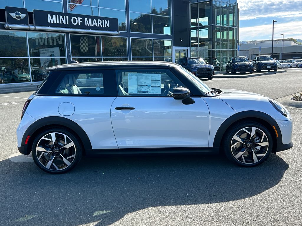 Thumbnail: 2026 MINI Cooper - 6