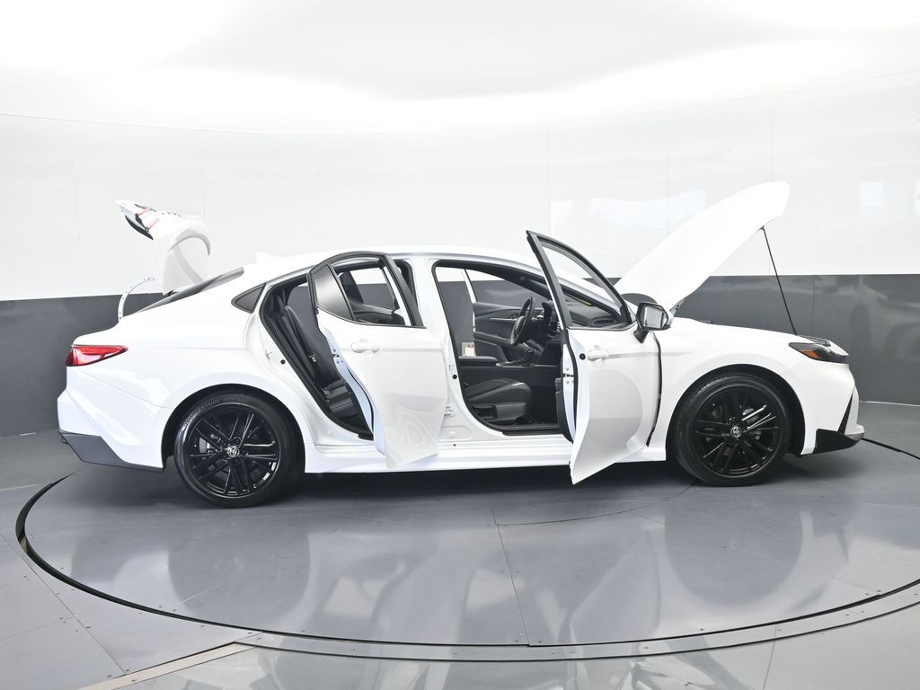 Used 2026 Wind Chill Pearl Toyota SE image 73