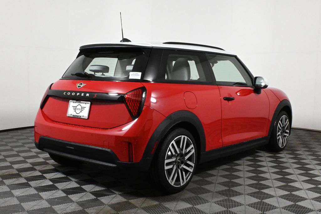 Thumbnail: 2025 MINI Cooper - 7