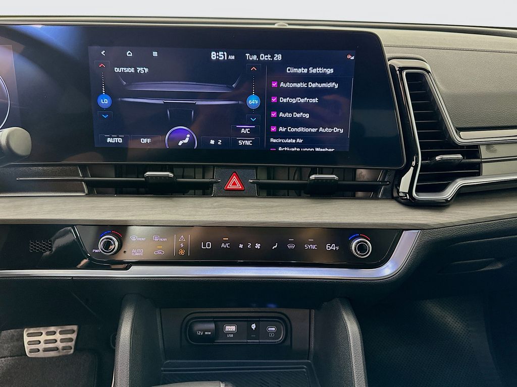 Thumbnail: 2025 Kia Sportage - 16