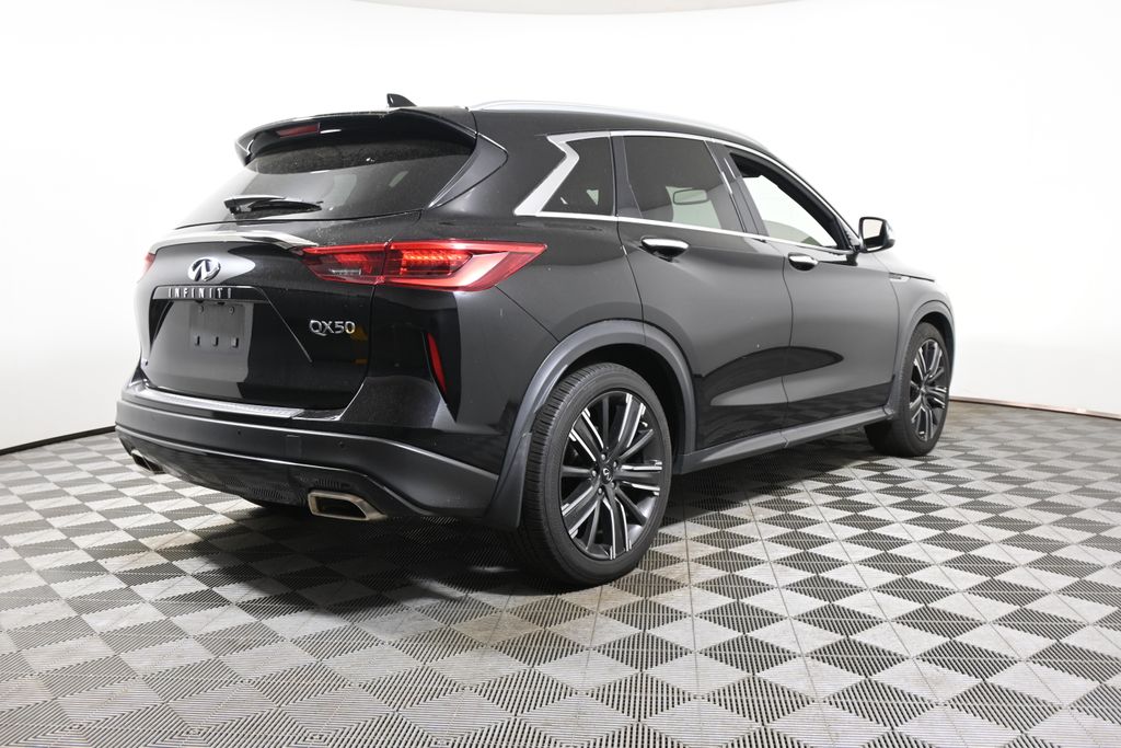 Thumbnail: 2021 INFINITI QX50 - 7