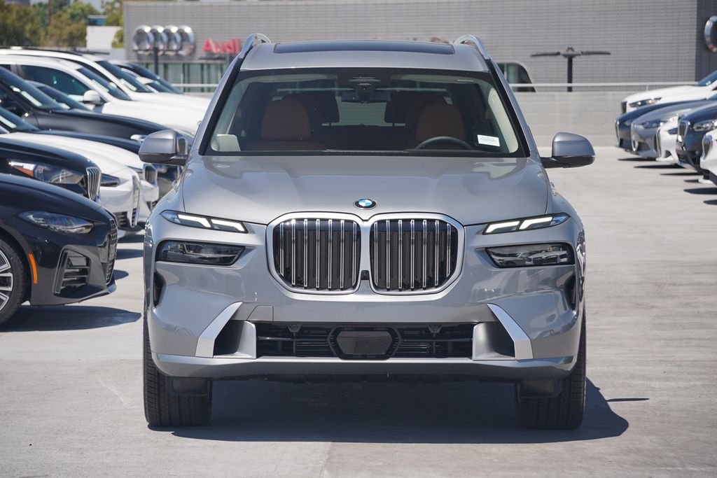 2024 BMW X7 xDrive40i 2