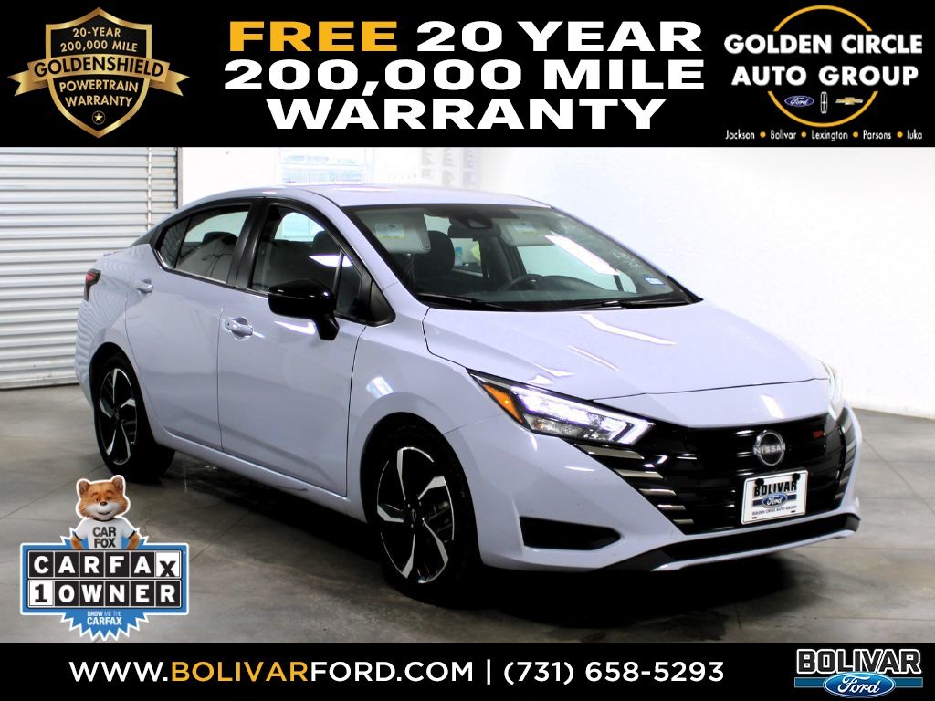 2024 Nissan Versa SR FWD
