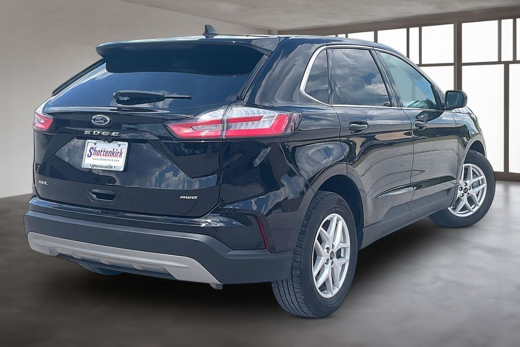 Used 2024 Ford Edge SUV
