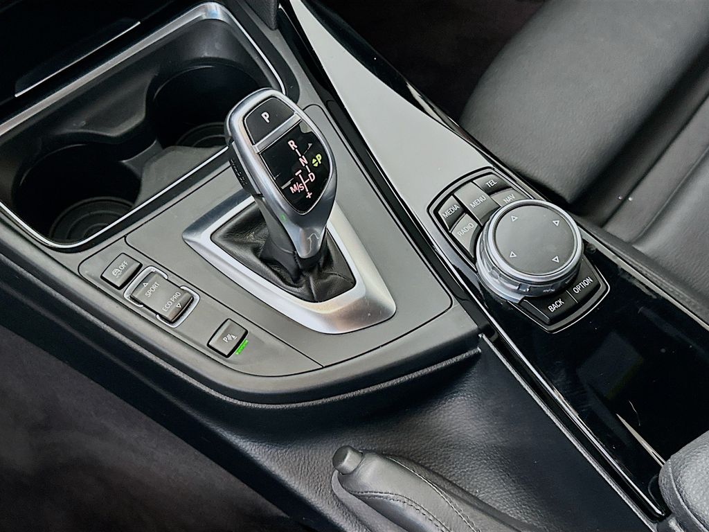 Thumbnail: 2015 BMW 4 Series - 17